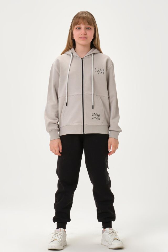 Çelikli İnterlok Kumaş Cep Baskı Detaylı Fermuarlı Kapüşonlu Alt Üst Kız Çocuk Eşofman  Takımı