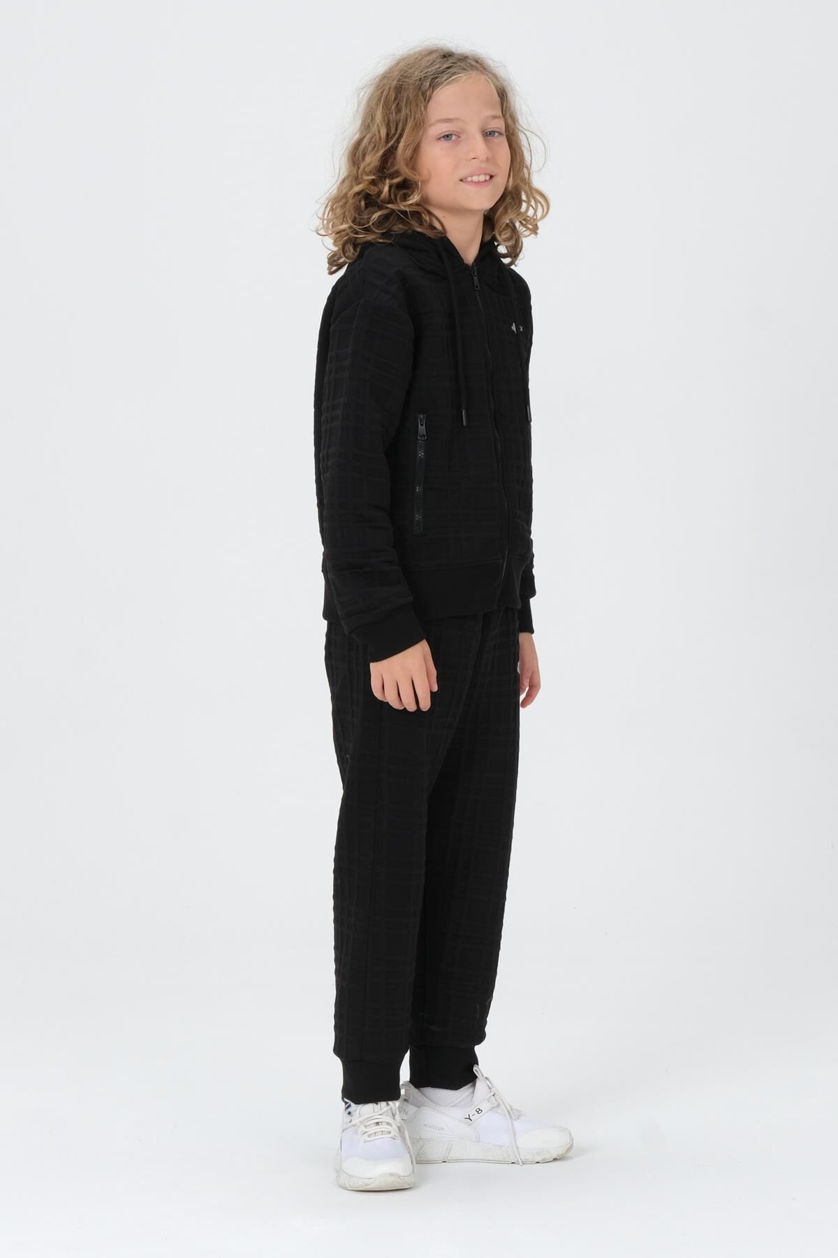 Erkek Çocuk Kapüşonlu Eşofman Takımı