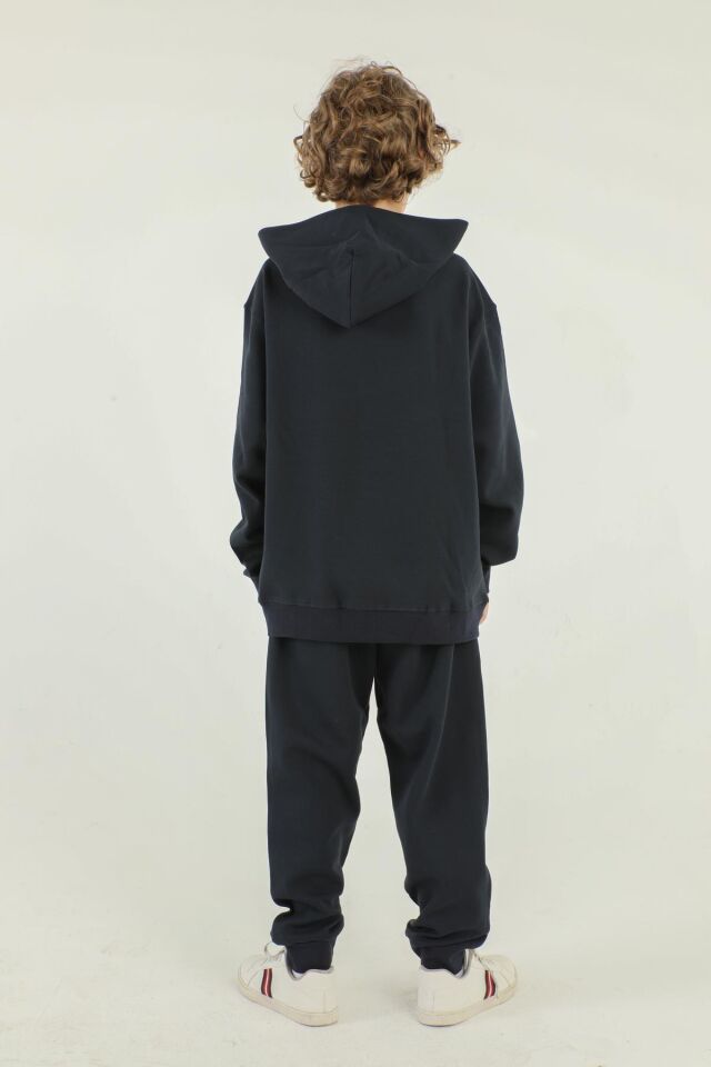 Kapüşonlu Baskı Detaylı Çelikli İnterlok Kumaştan Basic Erkek Çocuk Eşofman Takımı