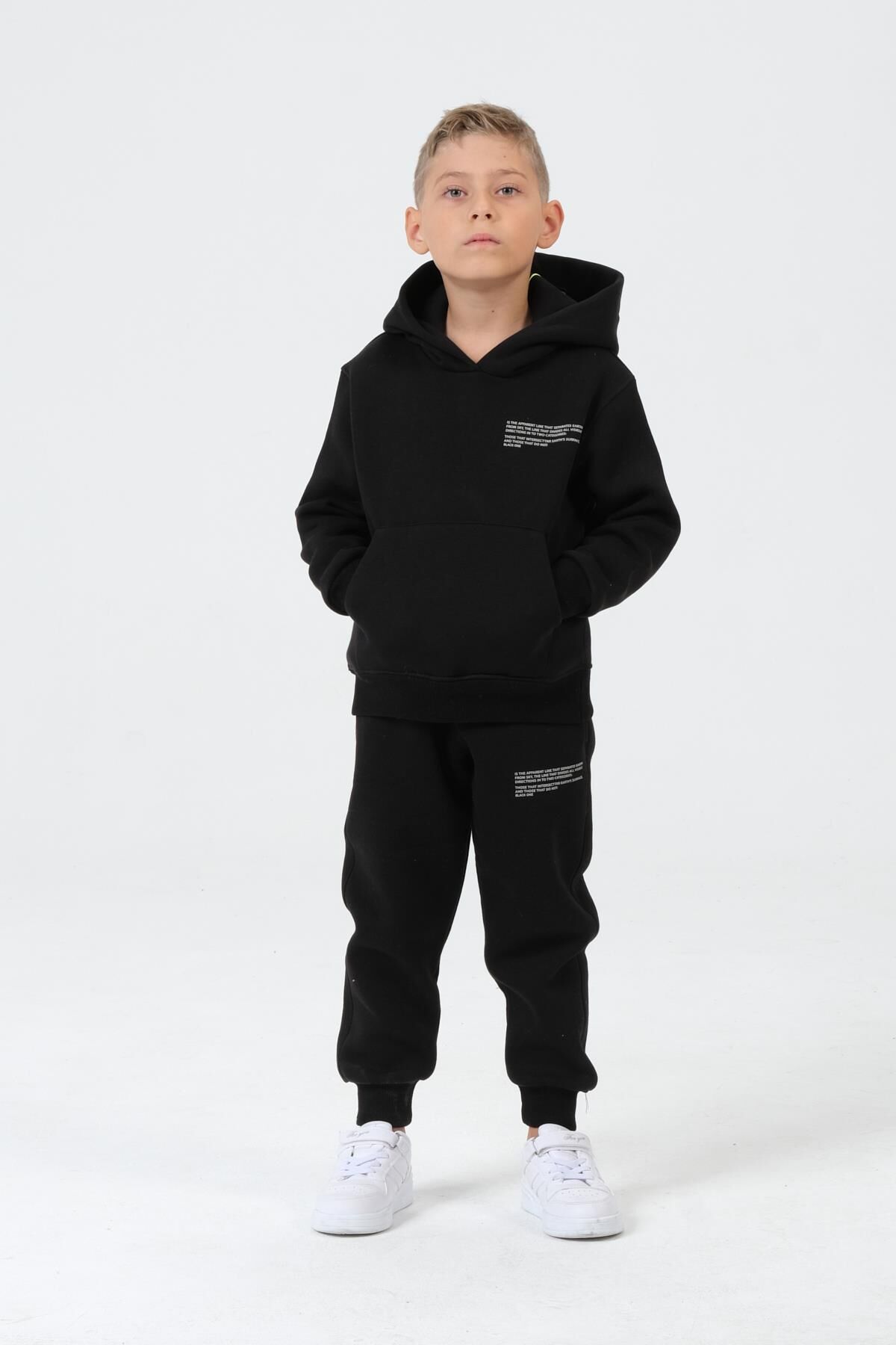 Erkek Çocuk Kapüşonlu Çocuk Eşofman Takımı