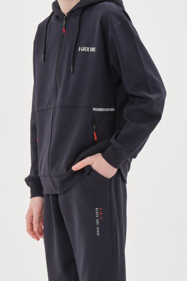 Kapüşonlu Ayarlanabilir Bel Lastikli Çift Cepli Erkek Eşofman Takımı