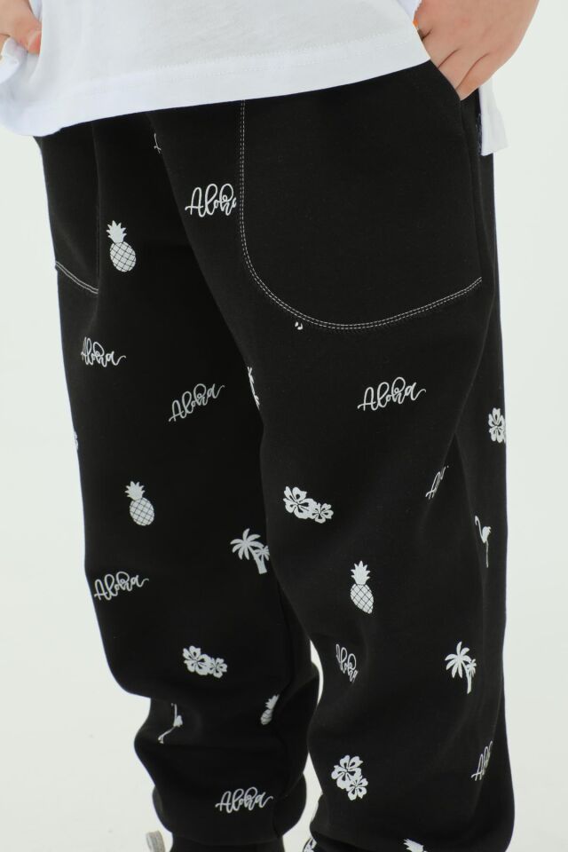 Bisiklet Yaka Kız Çocuk Baskı Detaylı T-Shırt Ve Eşofman Takımı