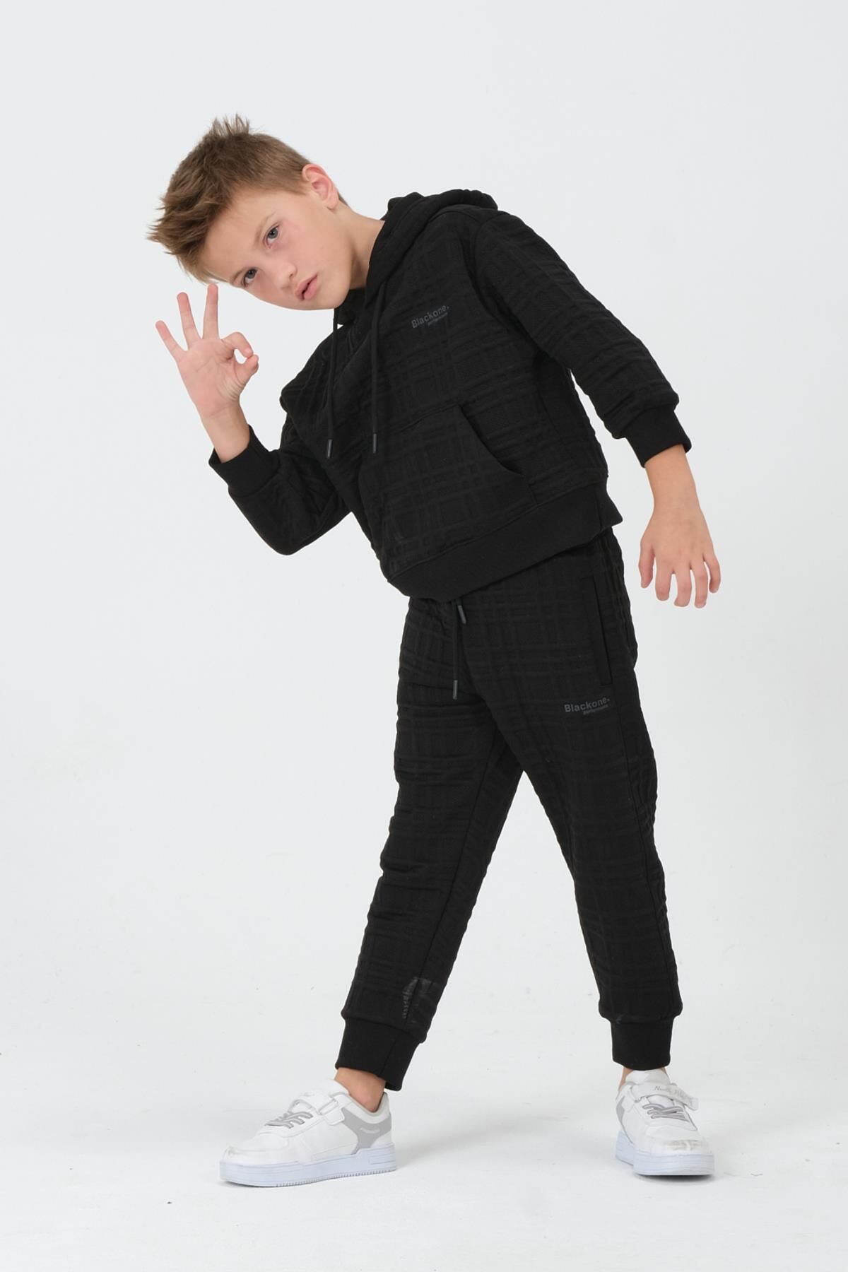 Erkek Çocuk Kapüşonlu Eşofman Takımı