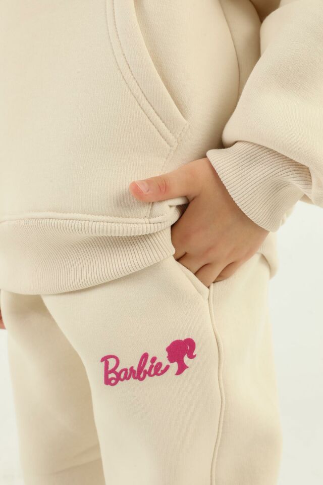 Kapüşonlu Barbie Baskı Detaylı Kız Çocuk Eşofman Takımı BEJ - 12-13 Yaş