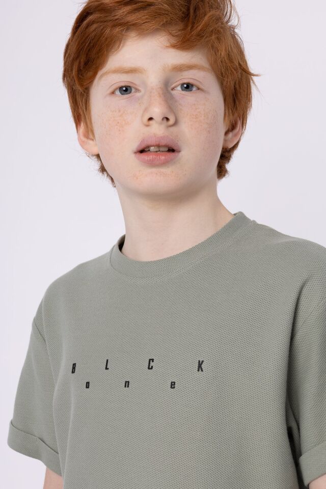 Baskılı Cep Detaylı Erkek Çocuk Yazlık Bisiklet Yaka T-shırt 9-10 Yaş - YEŞİL