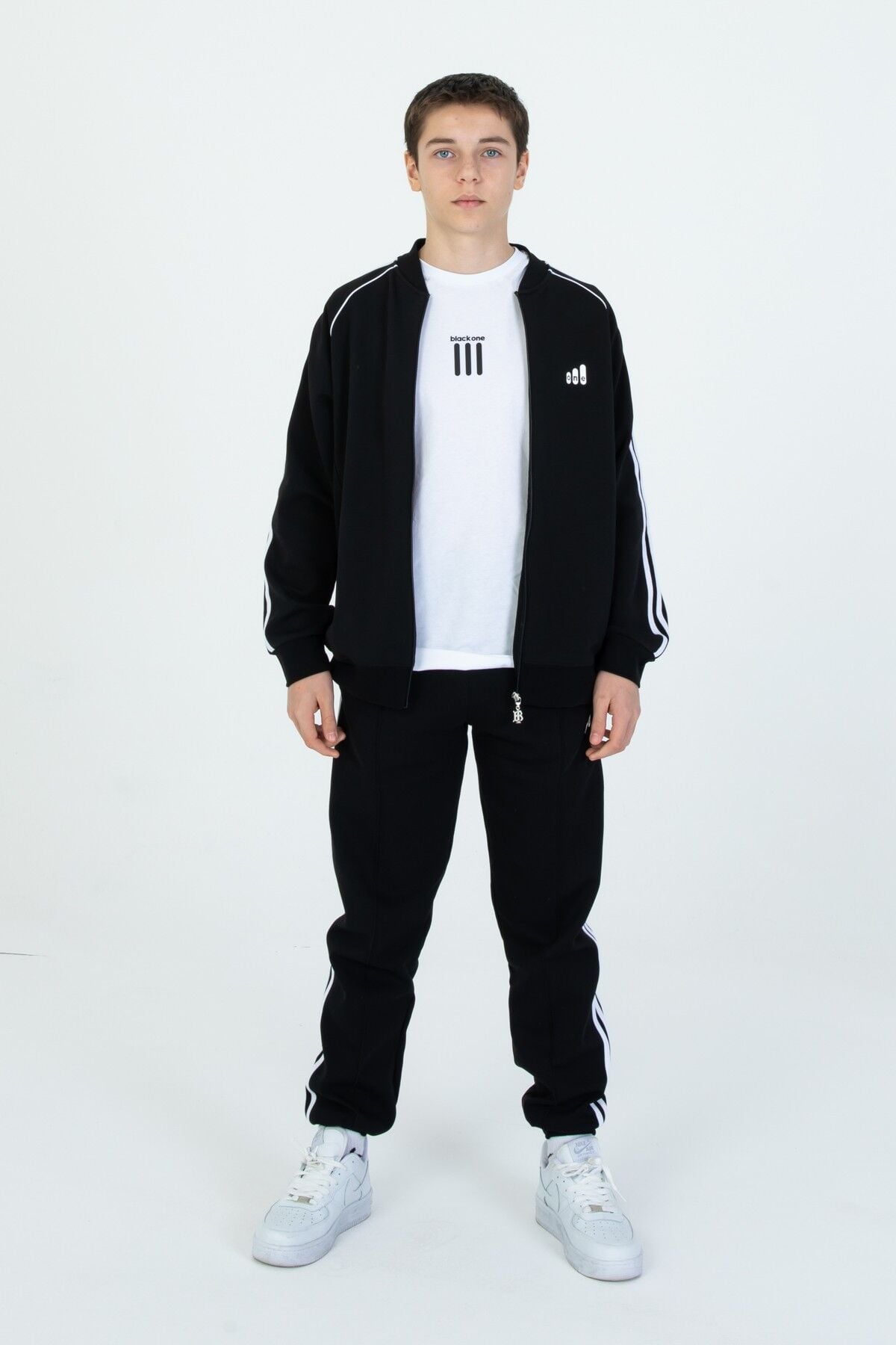 Black One Unisex Çocuk Eşofman Takımı 9‑15 Yaş – Kol Şeritli, Fermuarlı ve Çift Cepli 3’lü Set