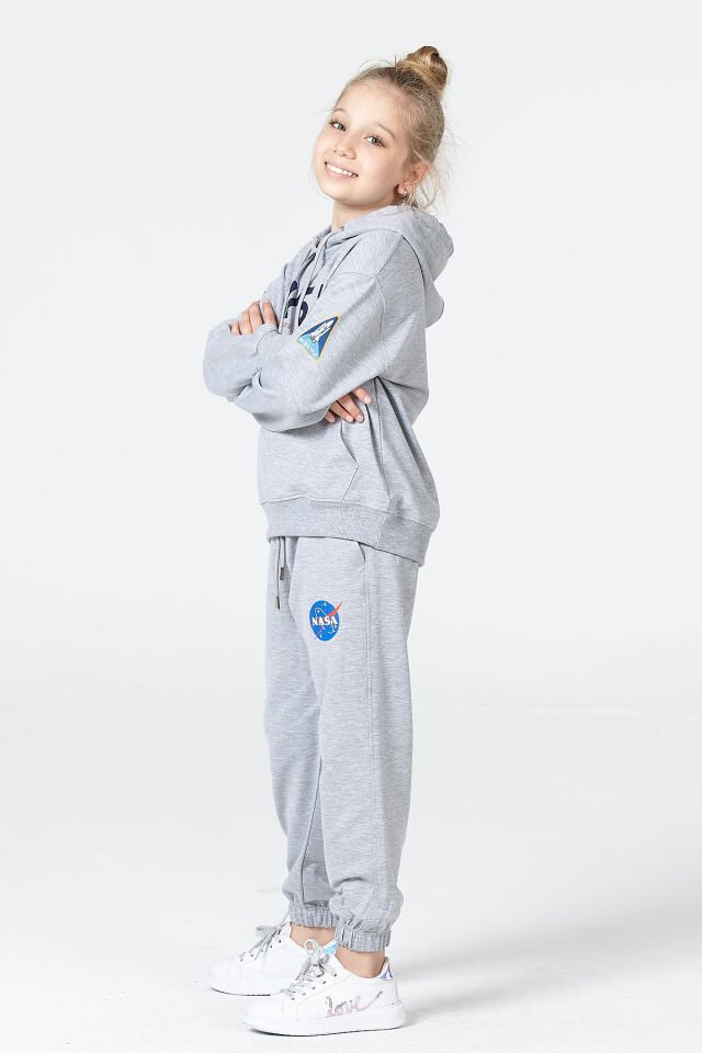 Kız Çocuk Şardonsuz 2 İplik Baskılı Kapüşonlu Spor Eşofman Takımı – Normal Kalıp GRİ - 3-4 Yaş