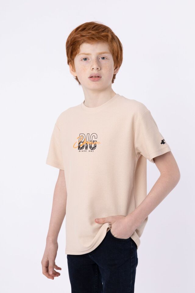 %100 PAMUKLU PETEK KUMAŞTAN TERLETMEYEN BASKILI CEP DETAYLI ERKEK ÇOCUK YAZLIK BİSİKLET YAKA T-SHIRT 8-9 Yaş - BEJ