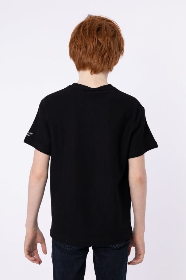 %100 PAMUKLU PETEK KUMAŞTAN TERLETMEYEN BASKILI CEP DETAYLI ERKEK ÇOCUK YAZLIK BİSİKLET YAKA T-SHIRT 9-10 Yaş - SİYAH