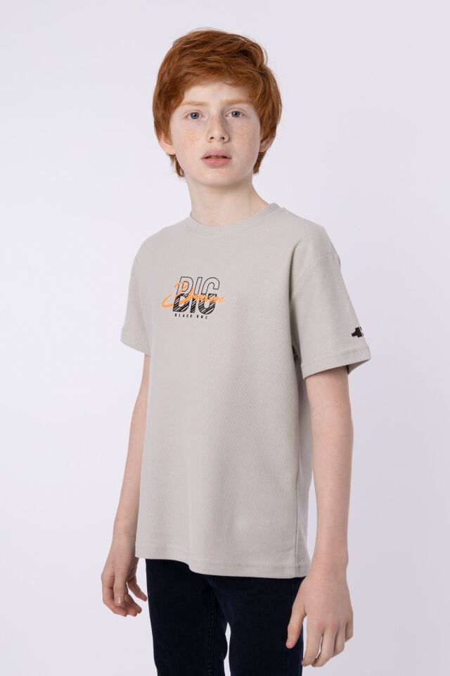 %100 PAMUKLU PETEK KUMAŞTAN TERLETMEYEN BASKILI CEP DETAYLI ERKEK ÇOCUK YAZLIK BİSİKLET YAKA T-SHIRT 10-11 Yaş - BOYAMA GRİ