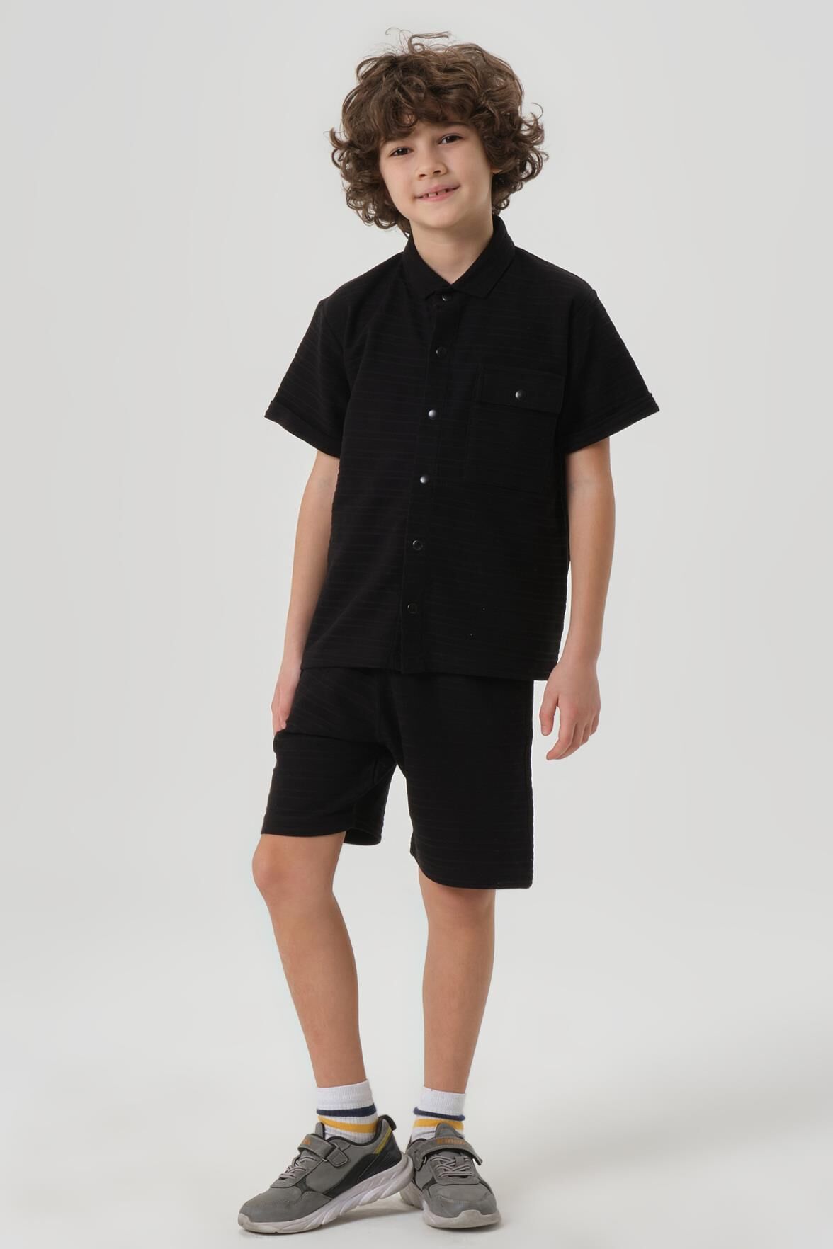 Çizgili Petek Kumaş Gömlek Düğme Detaylı Erkek Çocuk Alt Üst Takım