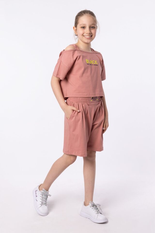 ORGANİK PAMUKLU BASKILI YÜKSEK BEL BOKSÖR KEMERLİ AÇIK OMUZLU CROP KESİM T-SHIRT SHORT TAKIMI 8-9 Yaş - MERCAN