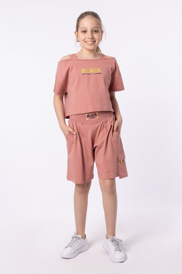 ORGANİK PAMUKLU BASKILI YÜKSEK BEL BOKSÖR KEMERLİ AÇIK OMUZLU CROP KESİM T-SHIRT SHORT TAKIMI 8-9 Yaş - MERCAN