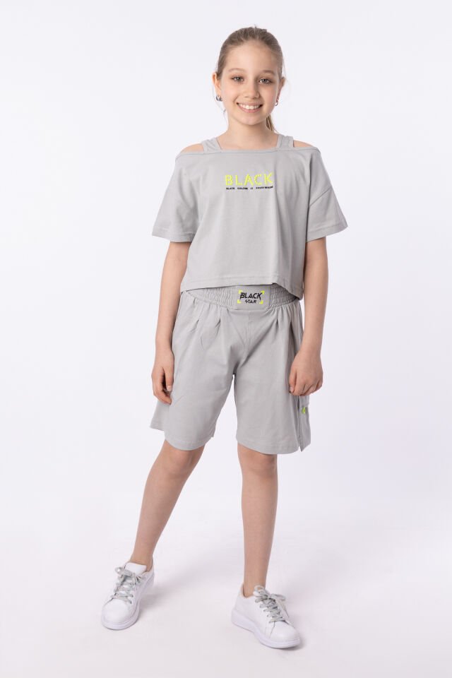 ORGANİK PAMUKLU BASKILI YÜKSEK BEL BOKSÖR KEMERLİ AÇIK OMUZLU CROP KESİM T-SHIRT SHORT TAKIMI 9-10 Yaş - GRİ