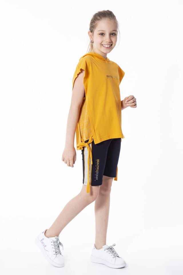 KIZ ÇOCUK YANDAN BAĞLAMALI BASKI DETAYLI KAPÜŞONLU ÜST TAYT TAKIMI