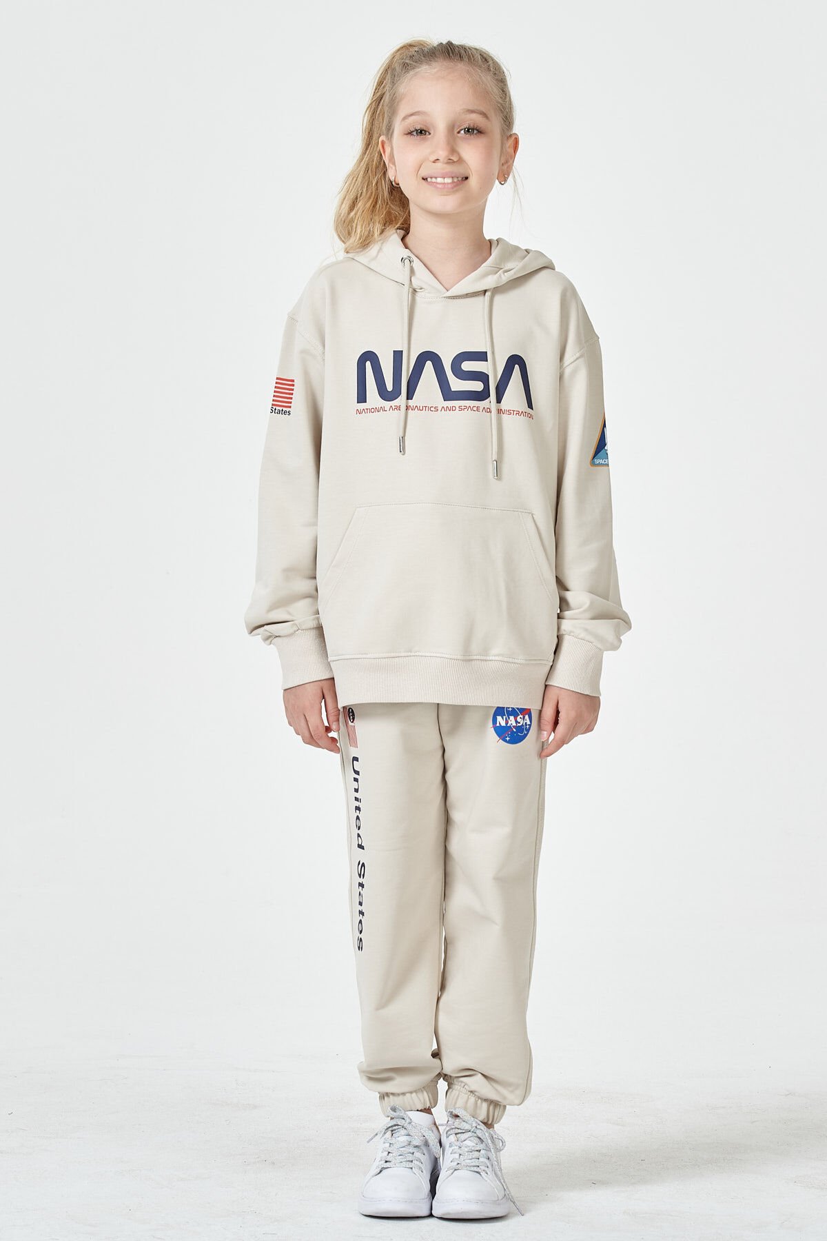 Kız Çocuk Şardonsuz 2 İplik Baskılı Kapüşonlu Spor Eşofman Takımı – Normal Kalıp 10-11 Yaş - TAŞ