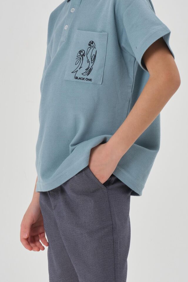 Petek Kumaştan Üst Cep Baskı Detaylı Erkek Çocuk Alt Üst Takım PRADA MAVİ - 5-6 Yaş