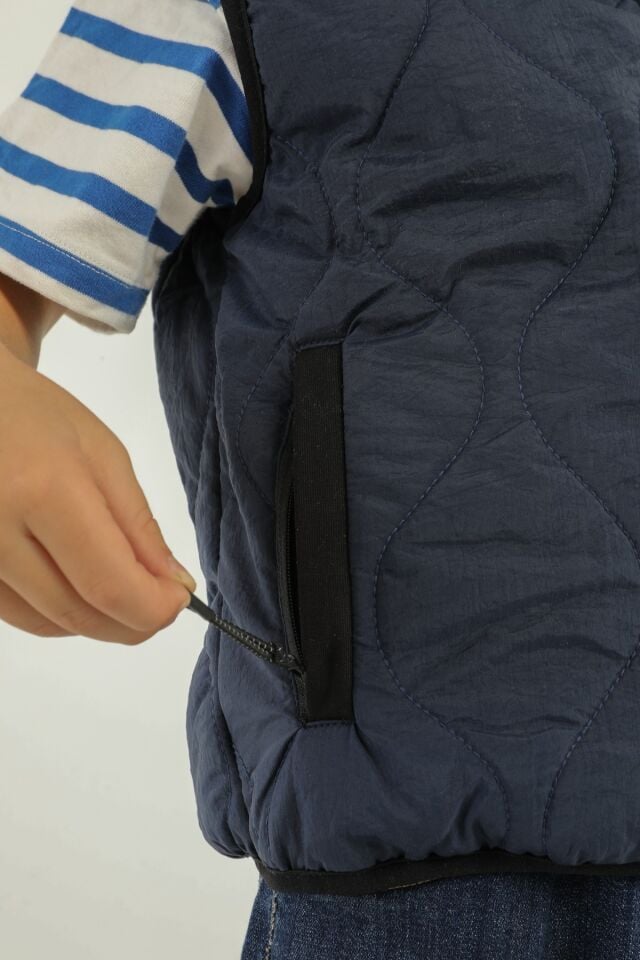 Kapüşonlu Çift Cepli Yelek