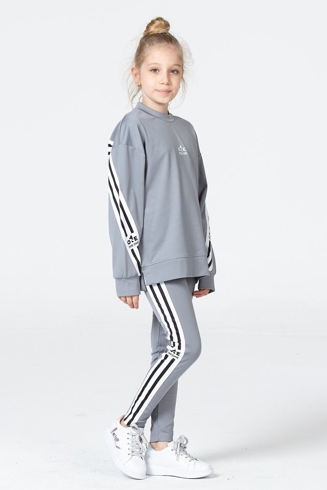 Black One Kız Çocuk Şerit Detaylı Salaş Sweat ve Tayt Spor Takım – Rahat Kesim, Yumuşak Kumaş 8-9 Yaş - GRİ