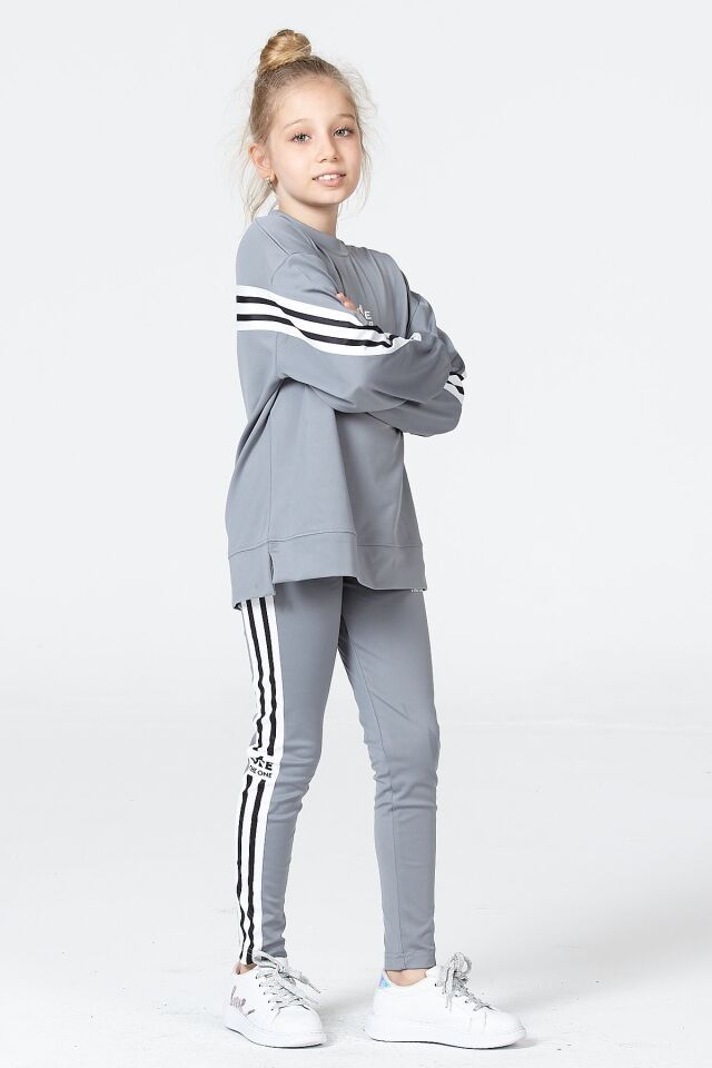 Black One Kız Çocuk Şerit Detaylı Salaş Sweat ve Tayt Spor Takım – Rahat Kesim, Yumuşak Kumaş 11-12 Yaş - GRİ