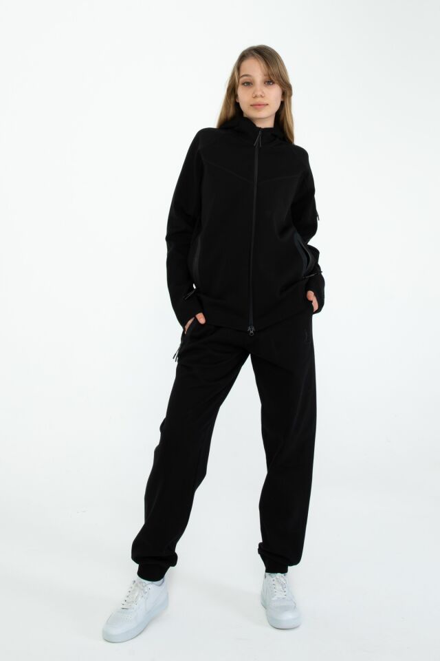 ERKEK/KIZ ÇOCUK KAPÜŞONLU LİKRALI EŞOFMAN TAKIM