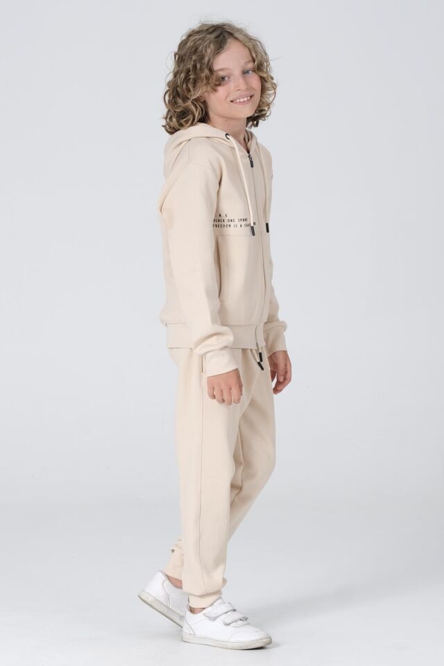 Black One Erkek Çocuk Çelikli İnterlok Kumaş Fermuarlı Kapüşonlu Baskı Detaylı Çift Cep Eşofman Takımı 12-13 Yaş - BEJ