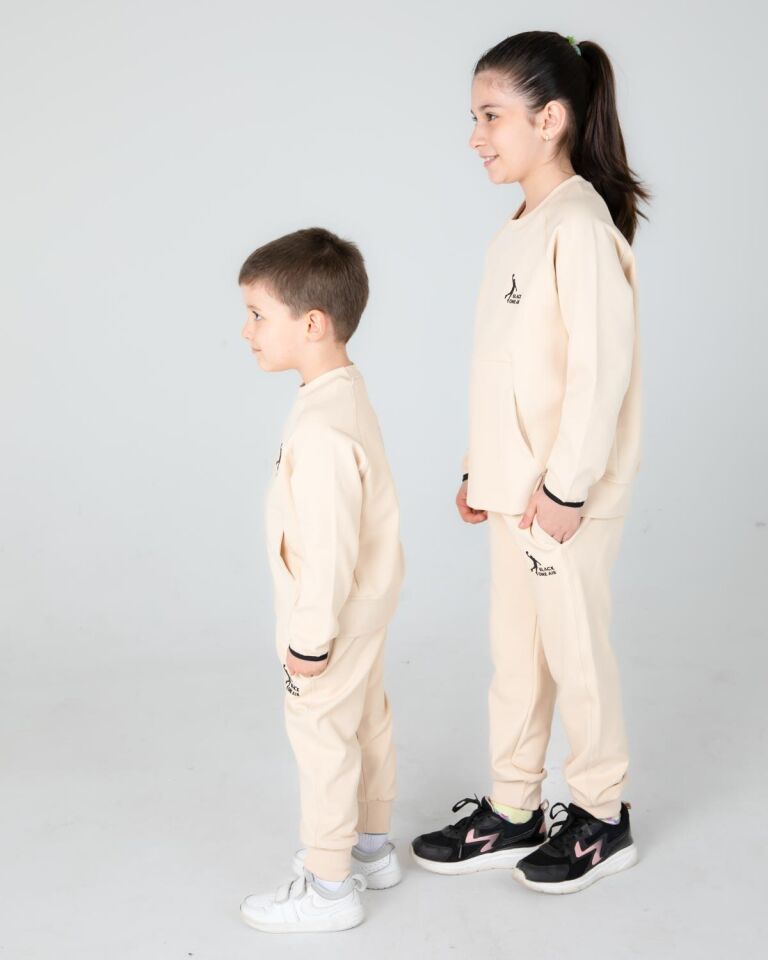 KIZ/ERKEK ÇOCUK BİSİKLET YAKA EŞOFMAN TAKIM BEJ - 4-5 Yaş