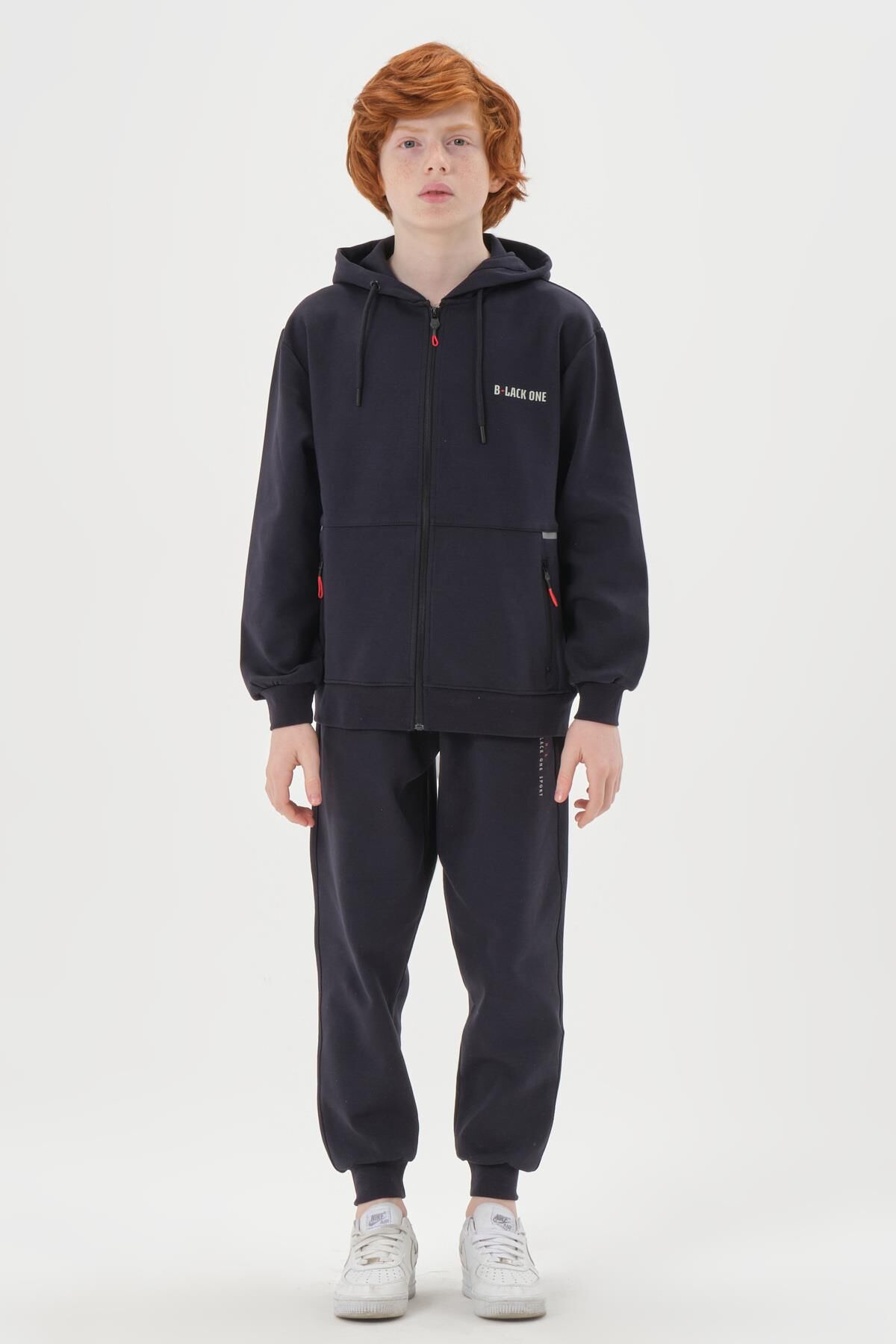 Kapüşonlu Ayarlanabilir Bel Lastikli Çift Cepli Erkek Eşofman Takımı