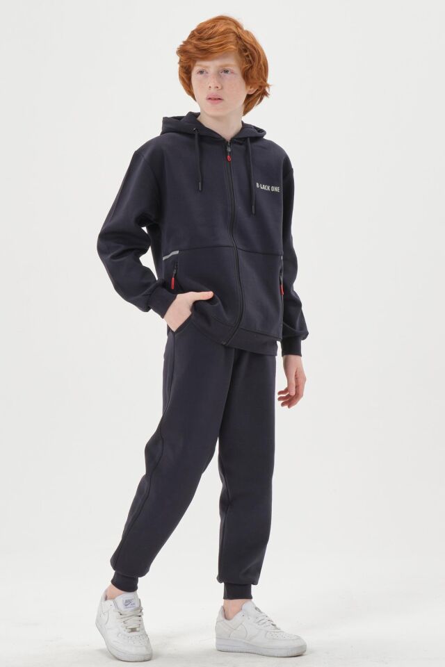 Kapüşonlu Ayarlanabilir Bel Lastikli Çift Cepli Erkek Eşofman Takımı