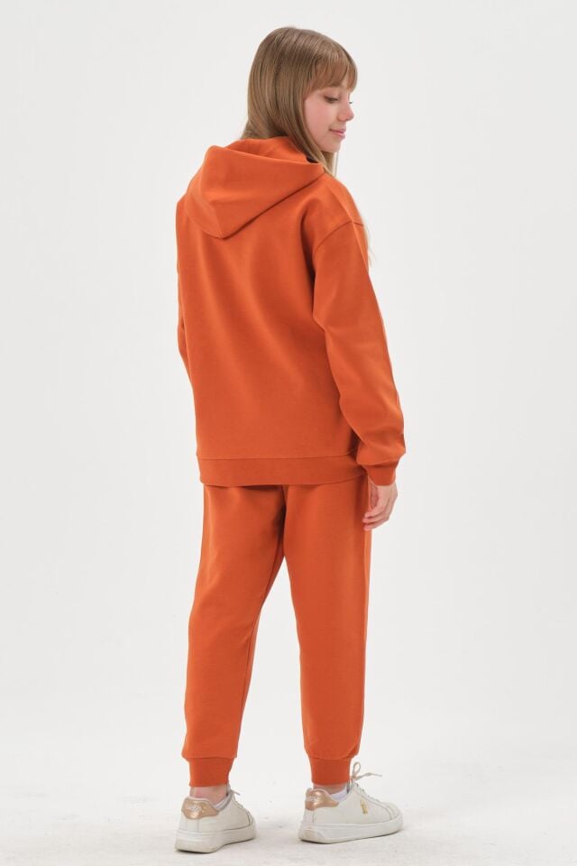 Kapüşonlu Nakış Detaylı Kız Çocuk Eşofman Takımı