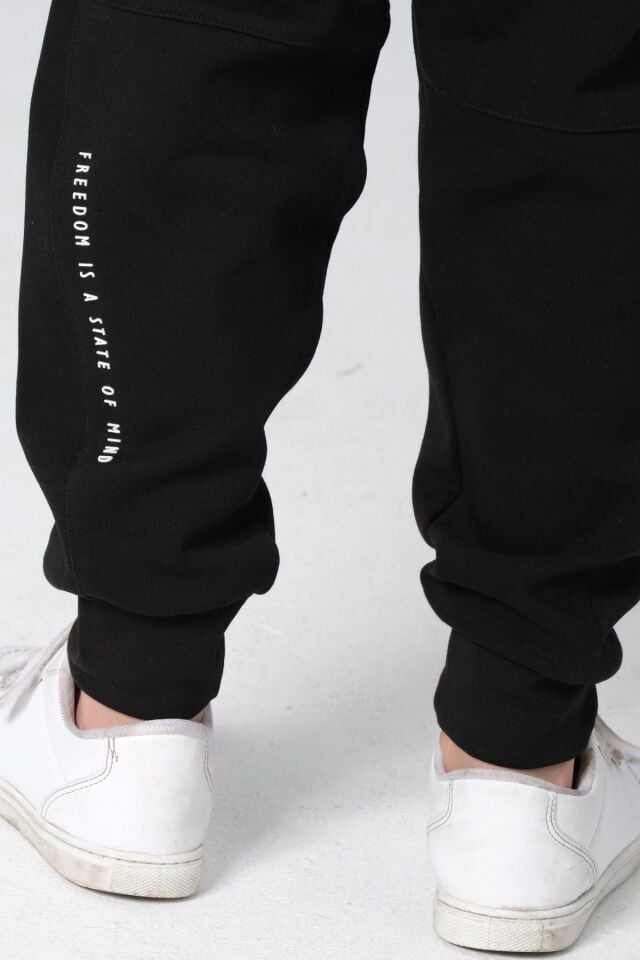 Black One Erkek Çocuk Fermuarlı Kapüşonlu Baskı Detaylı Çift Cep Eşofman Takımı