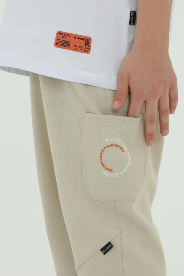 Bisiklet Yaka Erkek Çocuk Baskı Detaylı Eşofman Takımı