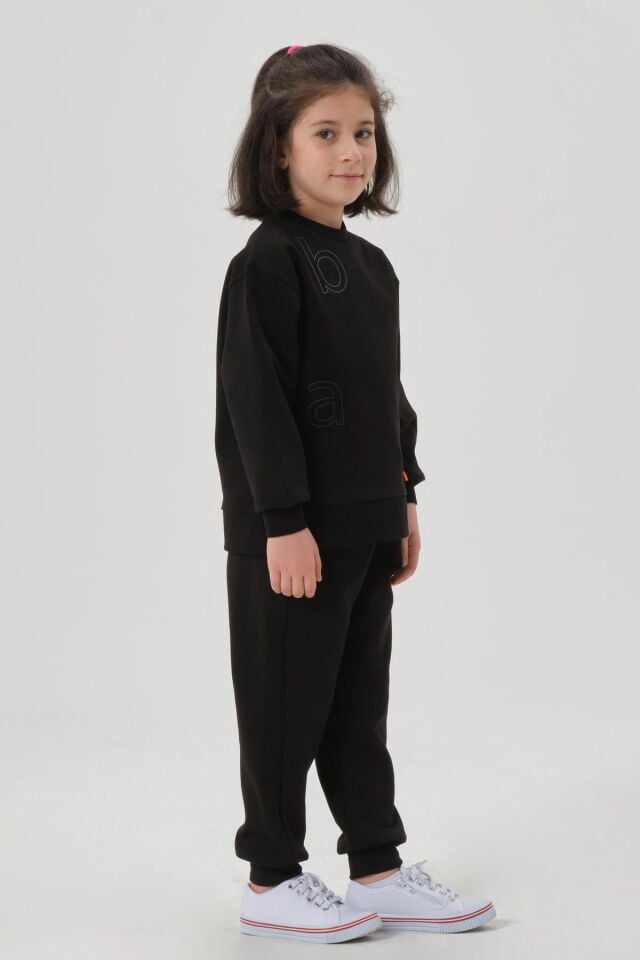 KIZ ÇOCUK BİSİKLET YAKA ÇELİKLİ İNTERLOK KUAMŞTAN BASKI DETAYLI EŞOFMAN ALT ÜST TAKIMI