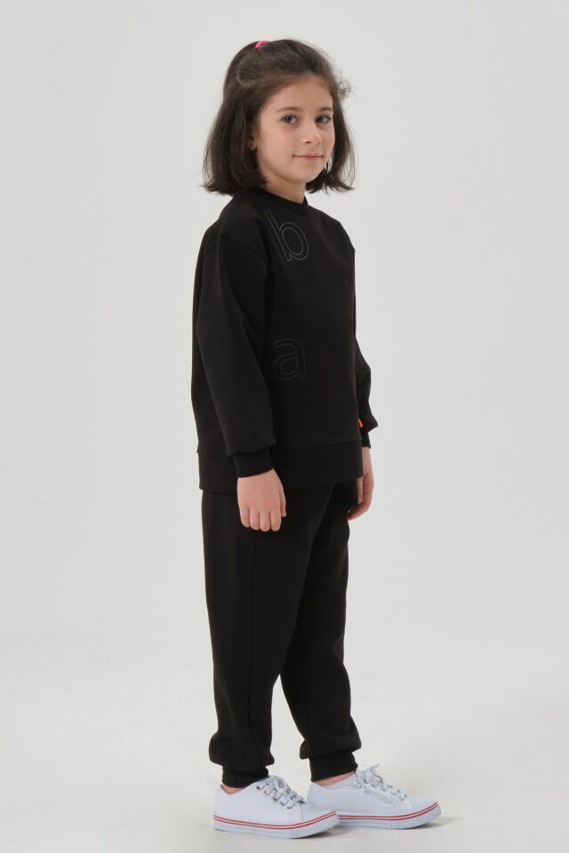 KIZ ÇOCUK BİSİKLET YAKA ÇELİKLİ İNTERLOK KUAMŞTAN BASKI DETAYLI EŞOFMAN ALT ÜST TAKIMI