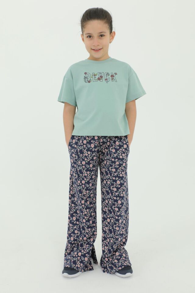 Bisiklet Yaka Baskı Detaylı Çiçekli Kız Çocuk Alt Üst Takım ÇAĞLA - 2-3 Yaş