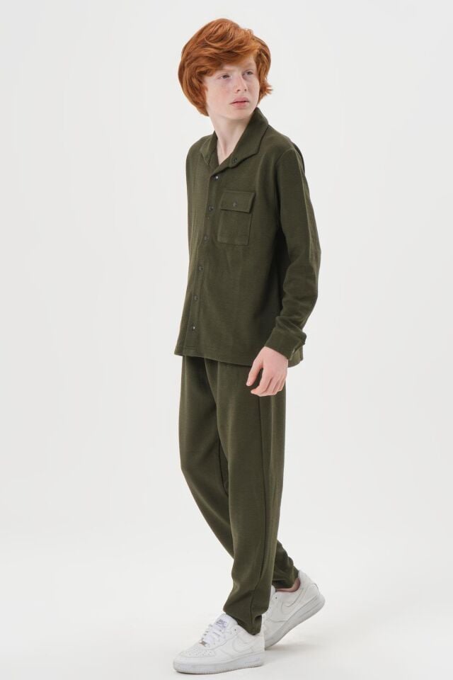 Black One Çocuk Jakarlı Kibrit Desen Düğme Detaylı Alt-Üst Takım – Rahat Kalıp HAKİ - 2-3 Yaş