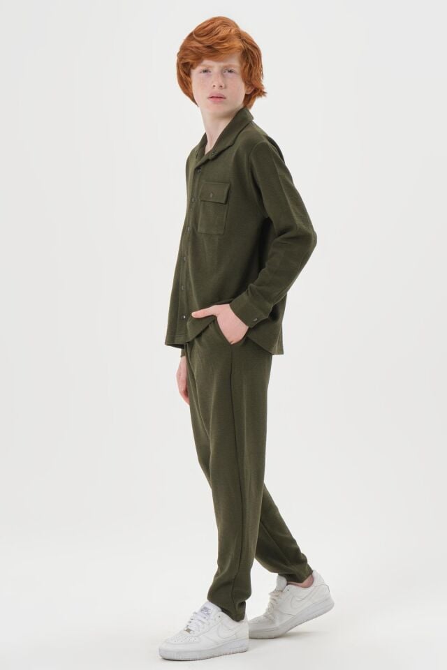 Black One Çocuk Jakarlı Kibrit Desen Düğme Detaylı Alt-Üst Takım – Rahat Kalıp HAKİ - 2-3 Yaş