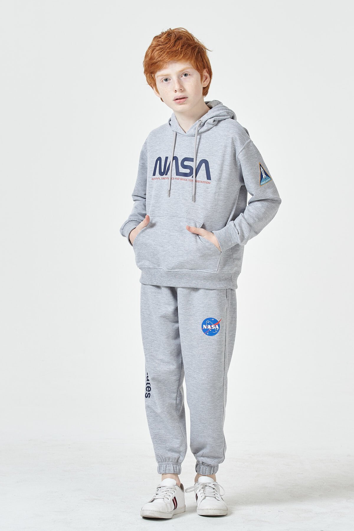 Erkek Çocuk Şardonsuz 2 İplik Baskılı Kapüşonlu Spor Eşofman Takımı – Normal Kalıp 12-13 Yaş - GRİ