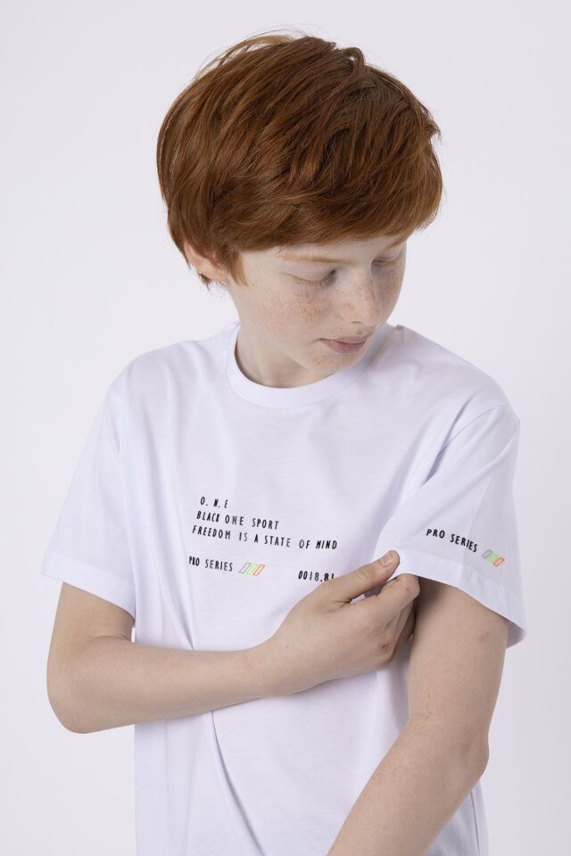 %100 PAMUK SÜPREM KUMAŞTAN ENJEKSİYON BASKILI ERKEK ÇOCUK T-SHIRT YAZLIK BİSİKLET YAKA BLACK ONE 8-9 Yaş - BEYAZ