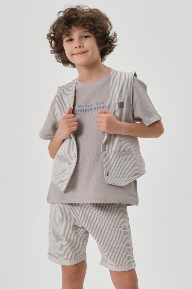 Petek Kumaştan Baskı Detaylı Erkek Çocuk Alt Şort Üst Bisiklet Yaka T-shırt Yelek Takımı GRİ - 2-3 Yaş