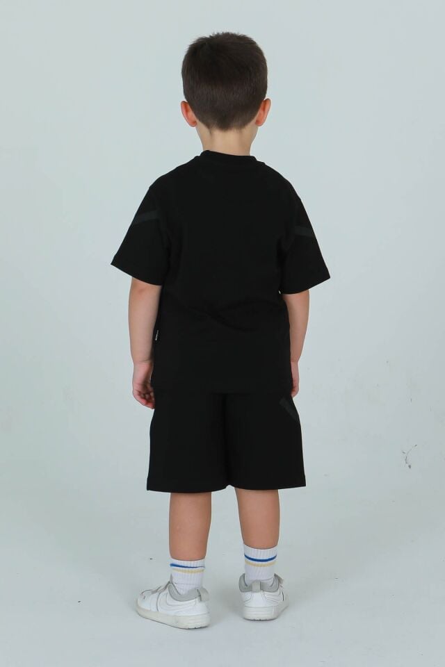 UNİSEX BİSİKLET YAKA ÇİZGİ BASKI DETAYLI TİŞÖRT AYARLANABİLİR BEL LASTİKLİ EŞOFMAN TAKIM