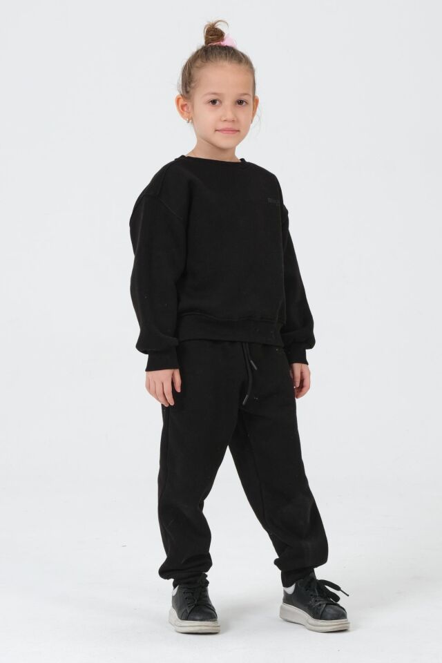 KIZ ÇOCUK BİSİKLET YAKA 3 İPLİK KUMAŞTAN BASKILI ÇOCUK ALT ÜST EŞOFMAN TAKIMI