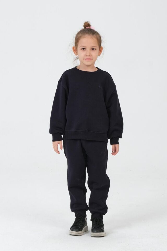 KIZ ÇOCUK BİSİKLET YAKA 3 İPLİK KUMAŞTAN BASKILI ÇOCUK ALT ÜST EŞOFMAN TAKIMI