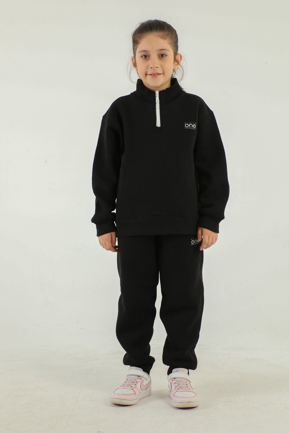 Dik Yaka Baskı Detaylı Eşofman Takım