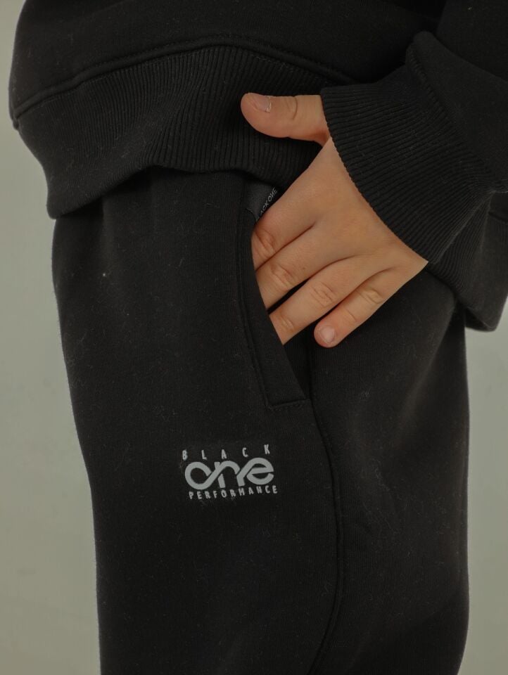 Dik Yaka Baskı Detaylı Eşofman Takım