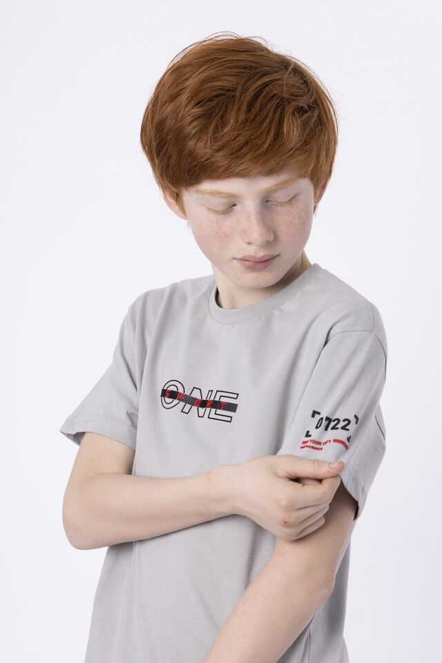 %100 PAMUK SÜPREM KUMAŞTAN ENJEKSİYON BASKILI ERKEK ÇOCUK T-SHIRT YAZLIK BİSİKLET YAKA BLACK ONE 8-9 Yaş - GRİ