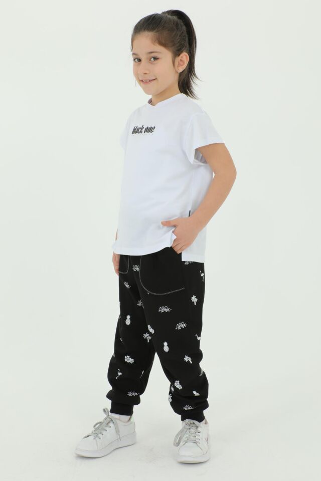 Bisiklet Yaka Kız Çocuk Baskı Detaylı T-Shırt Ve Eşofman Takımı